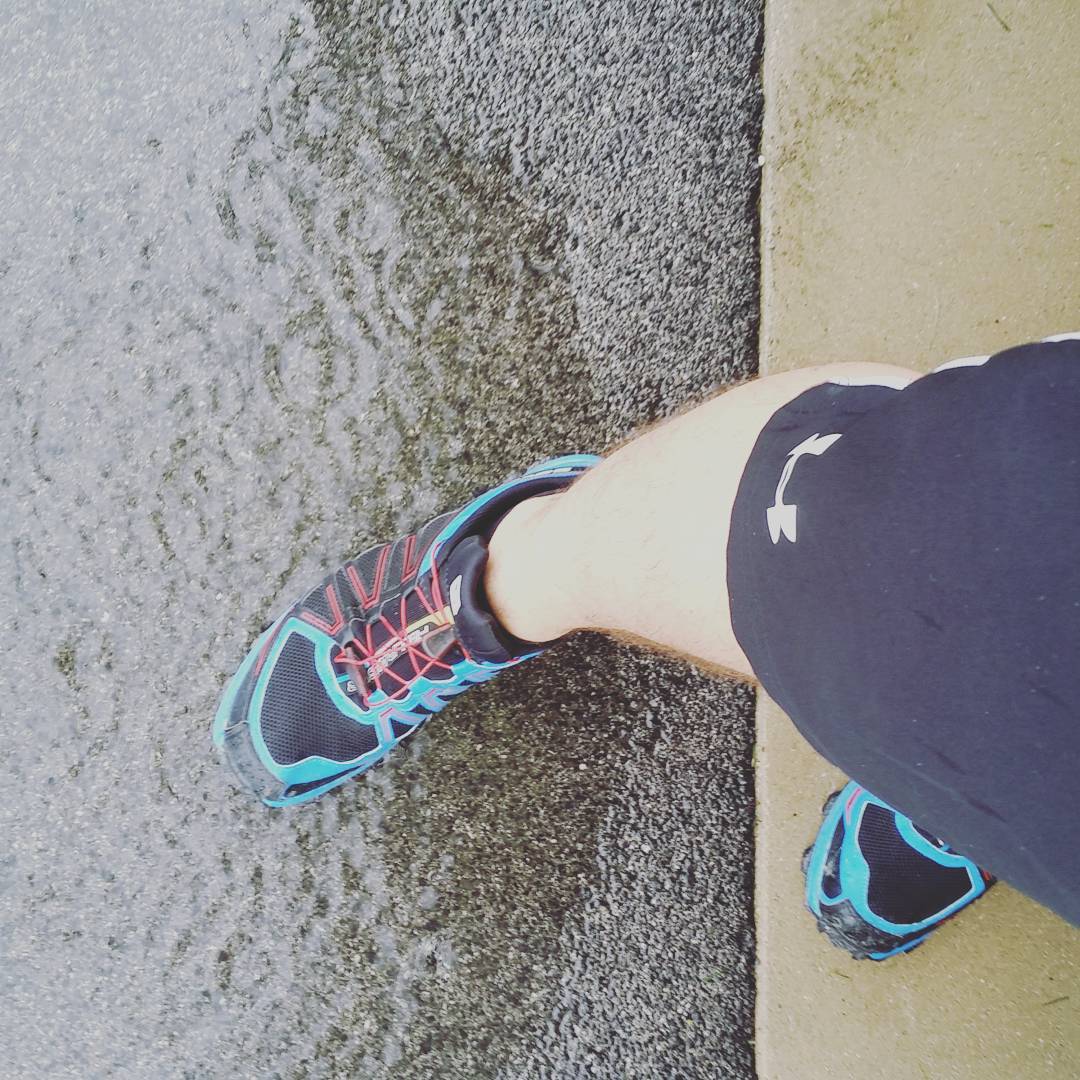 Let's go! Keep running! #strava #runnerdrun #salomon #UnderAmour