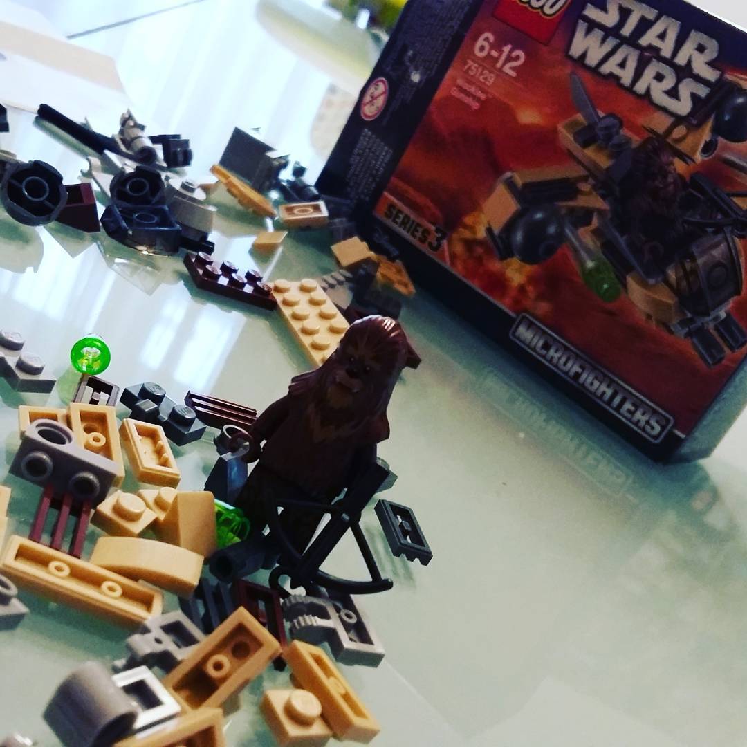 Building #Lego #starwars #Microfighters Series 3. Chew has an eye on it ;) #legostagram