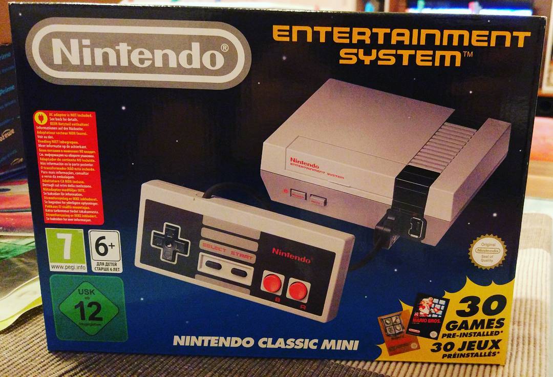 Hello my new old friend! #nintendo #nes #classic #gaming #nerd #videogaming