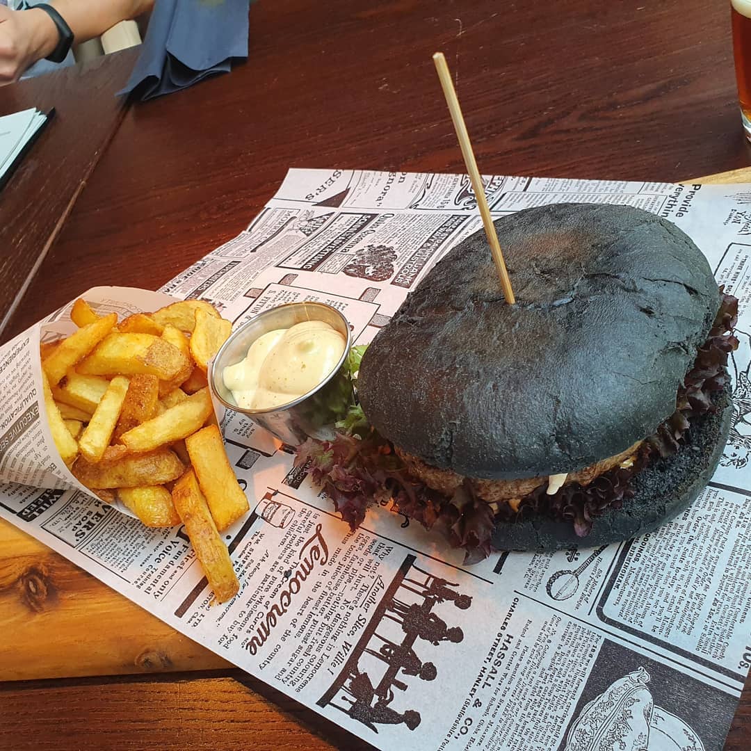 Addicted to #burger @addictedtorock_barburger ?
