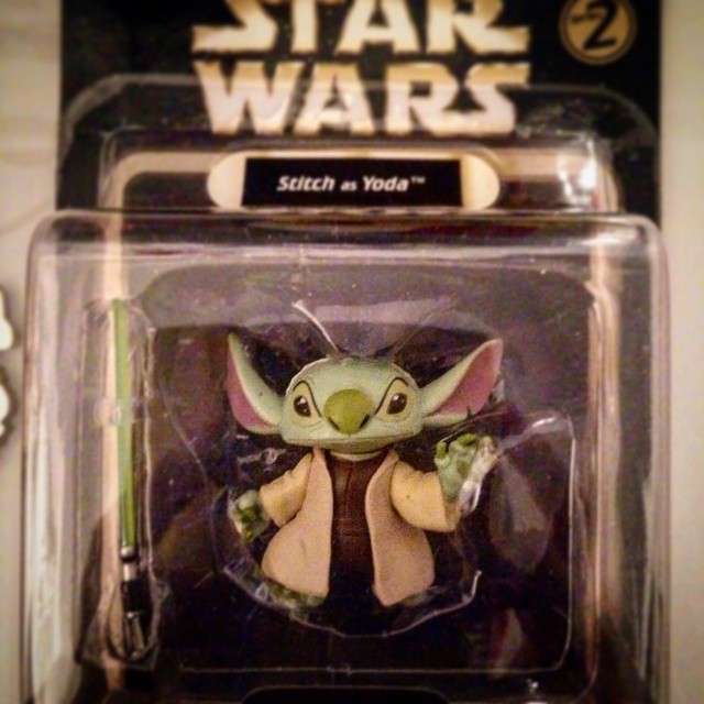 #starwars #disney #yoda #stitch love this kombo!
