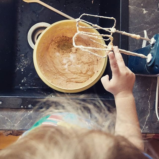 Heute hat der kleine #chefkoch #grillbrot gemacht #kids #cooking #instafood #austria #austrianinstagram #hashtags