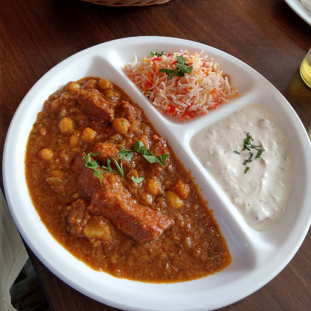 Auch das indische Lokal des Vertrauens hat #makava #icetea #instafood #indianfood #indischesessen #austria #austrianinstagram #viennafood @namnam_der_inder @makava_delighted_ice_tea