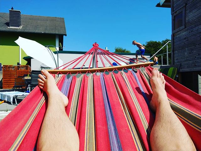 Immer diese Entscheidungen… #pool oder #hängematte? #sommer #sommer2018 #austria #oesterreich #niederösterreich #igersniederösterreich #instagood