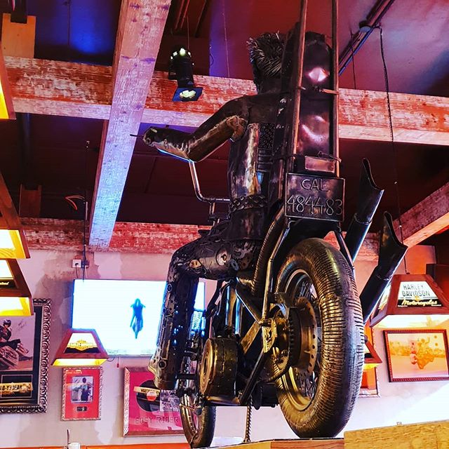 Easy Rider @clocktowerwiensued #steak #bbq #americanfood #qualitytime