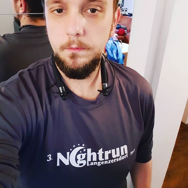 Ready für den 4. Nightrun Langenzersdorf #runnerdrun #running #strava #garmin #nike #merrell #vibram