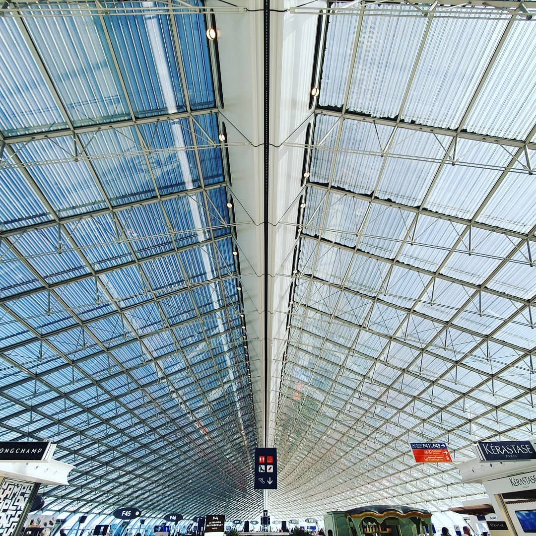 Terminal 2F at Charles de Gaulle Airport in france

#Paris #Airport #architecture

#architecturephotography 
#smartphonephotography 
#galaxys10plus 
#travel