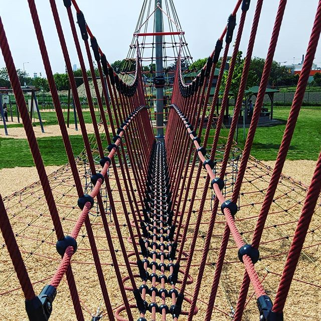 #spielplatz #hängebrücke #klettergerüst #motorikpark #austrianinstagram #austrianblogger #austria??