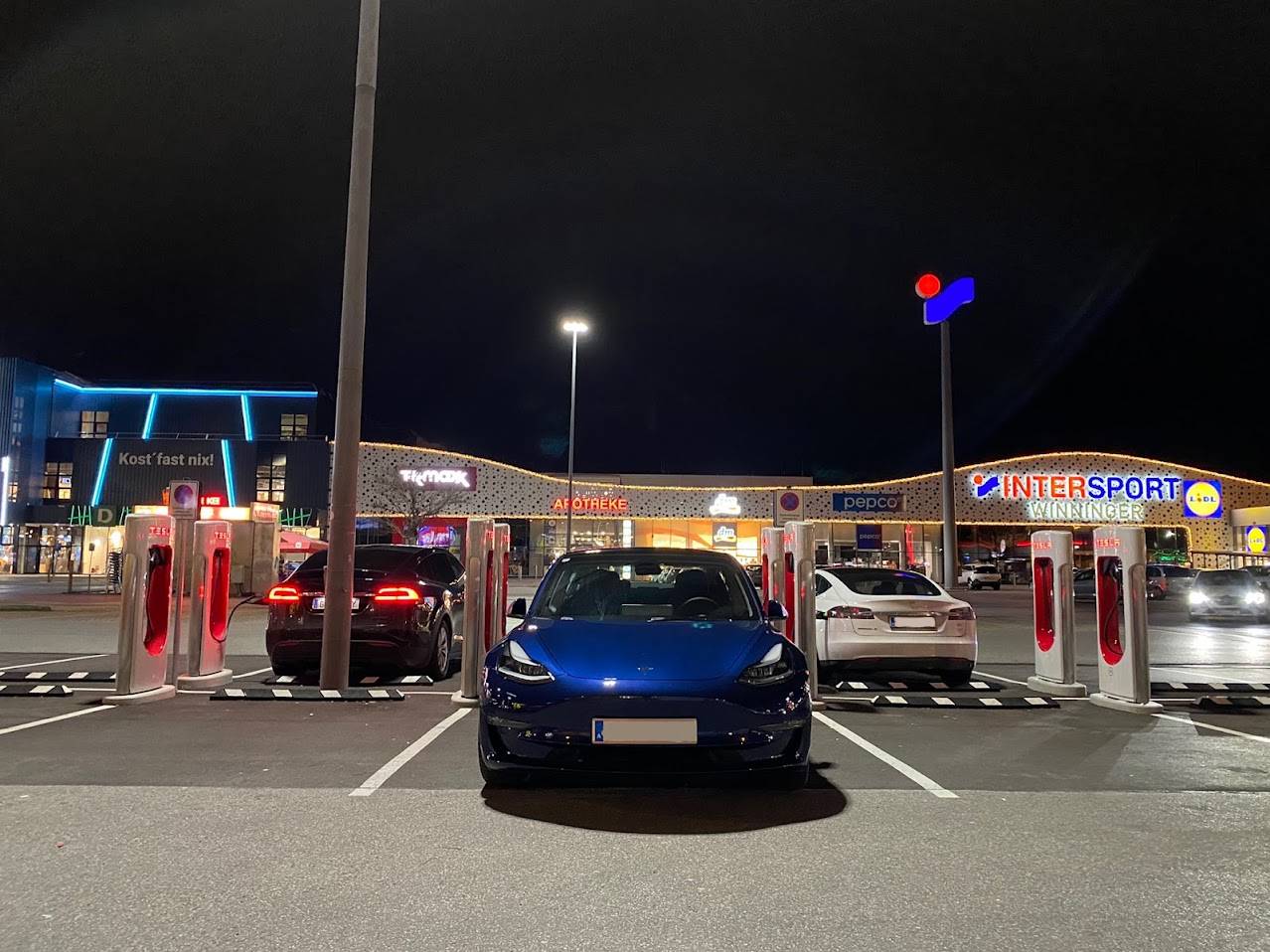 Teslamate, wenn dein Auto Daten für dich sammelt