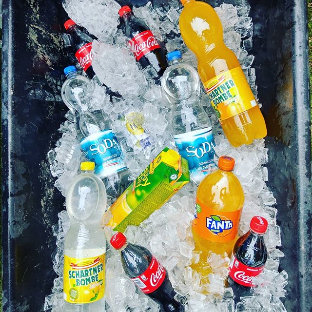 Das ist mal ein offener Kühlschrank #bbq #grillen #austria #food #niederösterreich #Österreich #austrianinstagram #hashtag #austria #loweraustria #