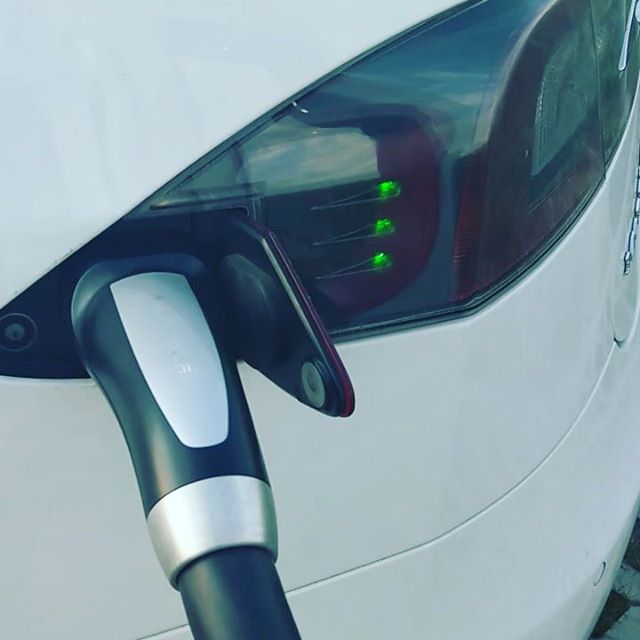 Last Charge before Vienna #tesla #teslamodels #teslamotors #teslas #teslamodels #supercharger