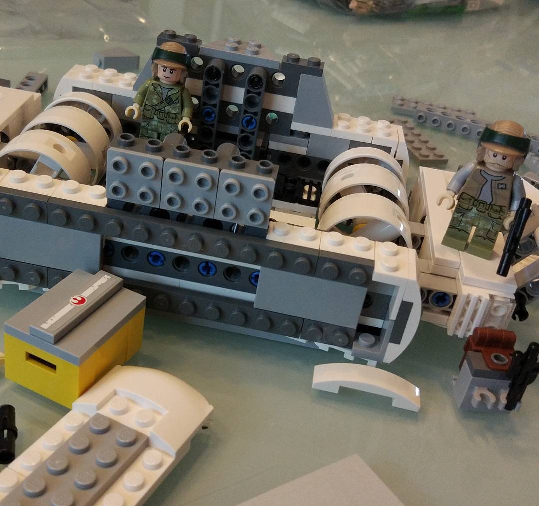 Building the #Lego #starwars Imperial Shuttle Tydirium