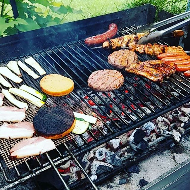 #mittagessen #bbq #grillen #austria #food #niederösterreich #Österreich #austrianinstagram #hashtag #austria #loweraustria #foodblogger