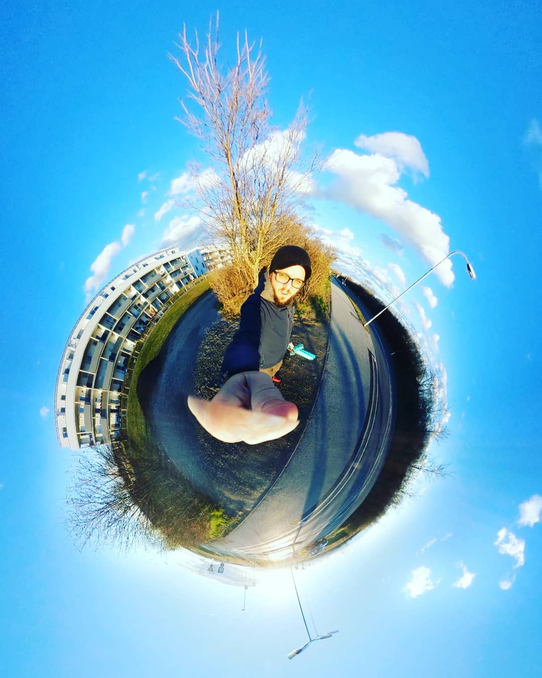 Small World #austrianinstagram #austrianblogger #360gear